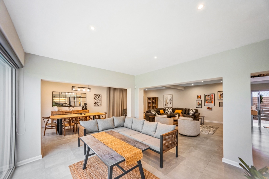 4 Bedroom Property for Sale in Nahoon Eastern Cape